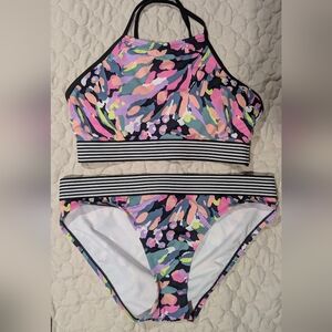 Two Piece Swim Set in Multicolor Print